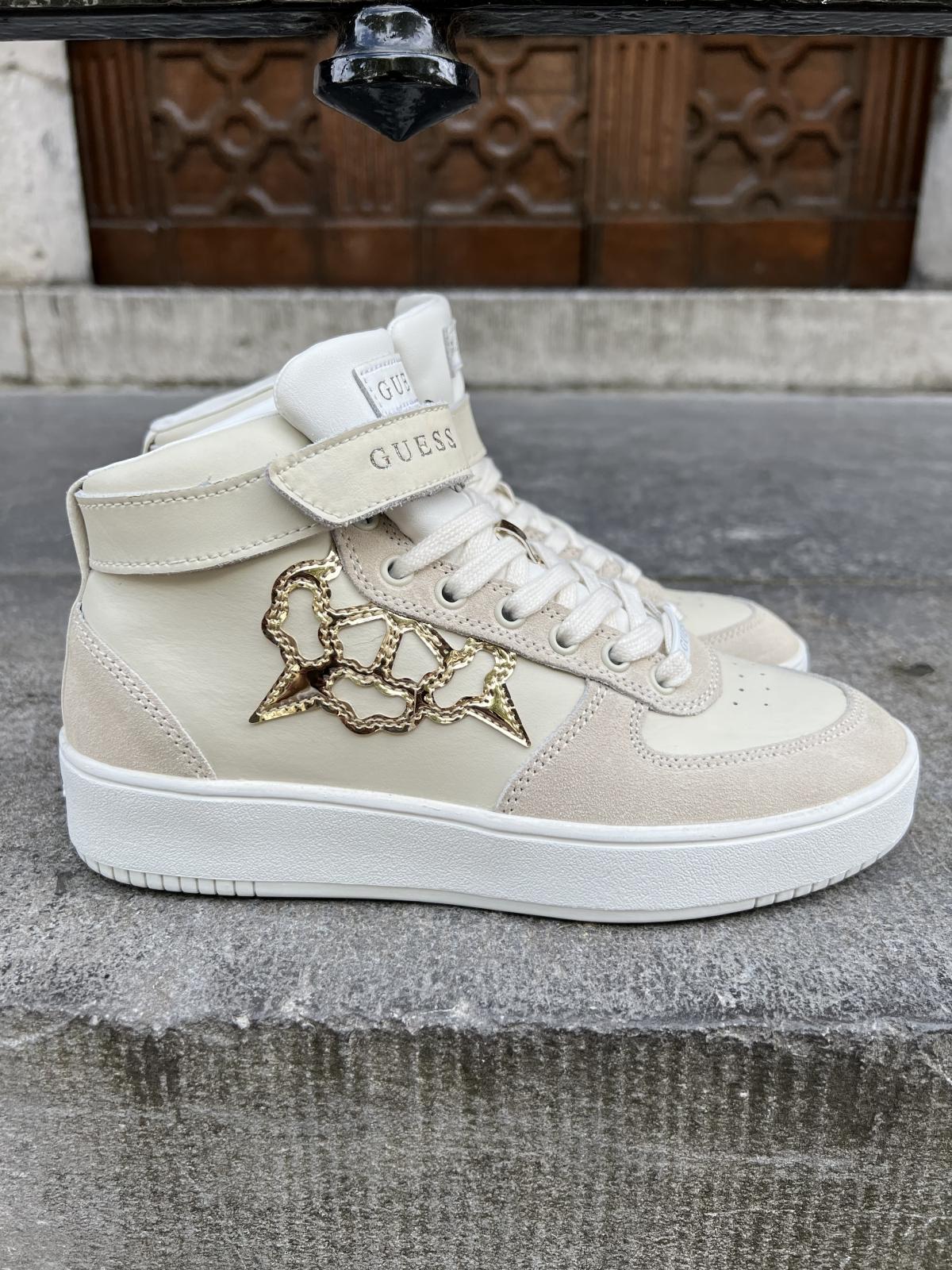 GUESS IVORY SNEAKERS