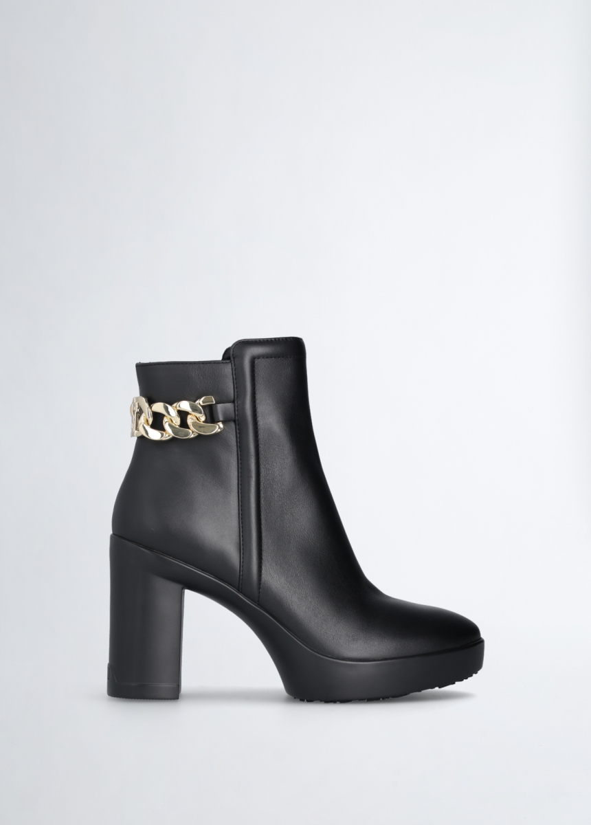 LIU JO Leather ankle boots with logo chain