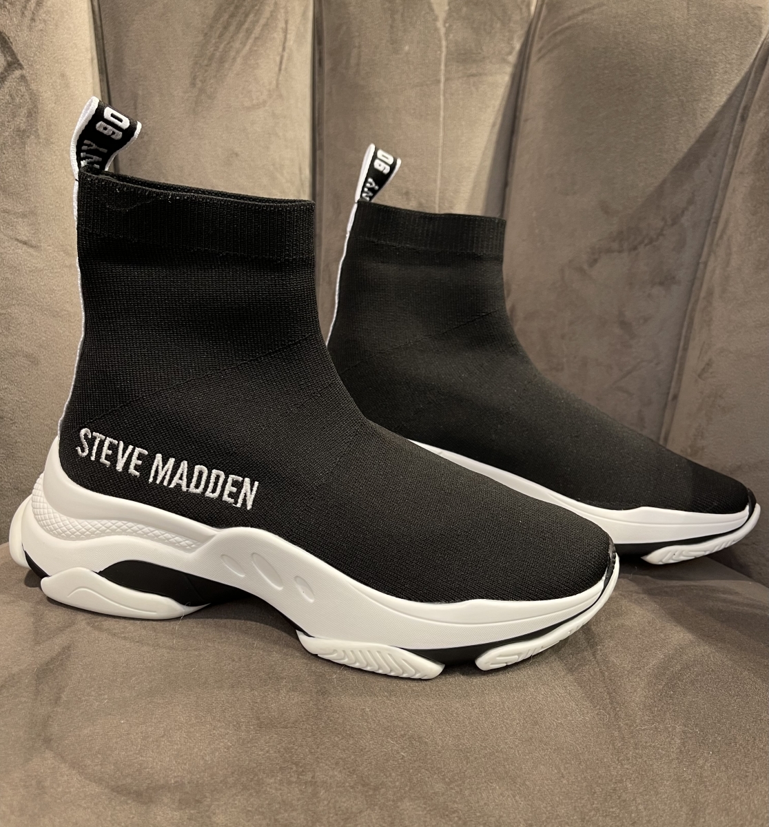 STEVE MADDEN MASTER BLACK/WHITE SNEAKERS